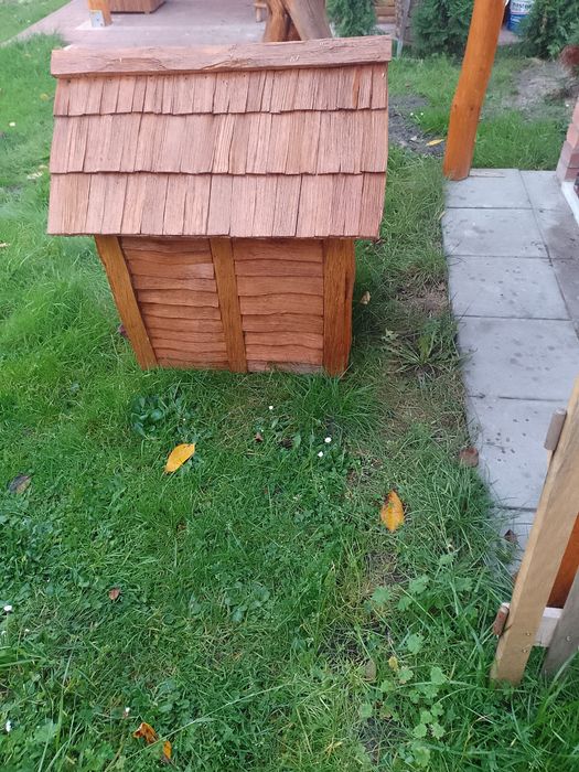 Buda dla psa NOWA