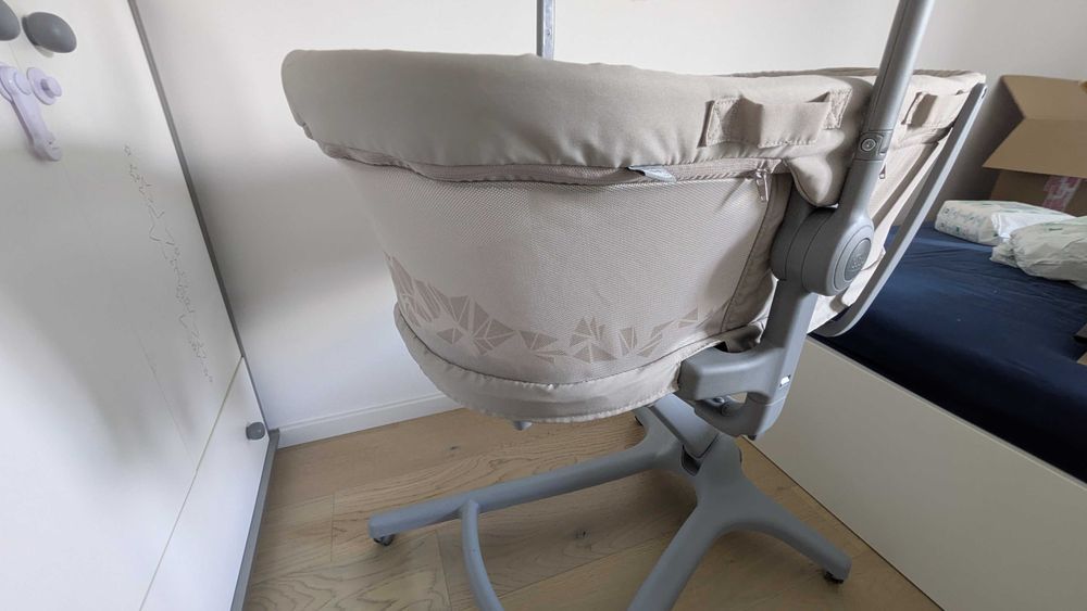 Chicco Baby Hug 5w1 łóżeczko gondola krzesełko
