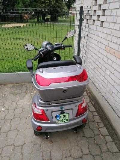 Skuter 3-kołowy elektryczny Romet Zipp