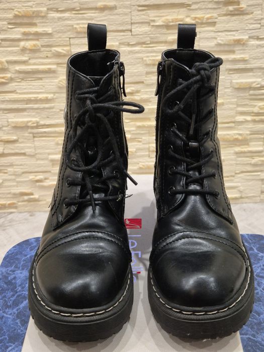 Чоботи для дівчини Осінь-Зима.