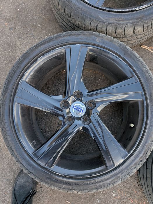 Титани r18 5 108 Volvo v50 s40 v60 s60 v70 s80 xc70 xc60