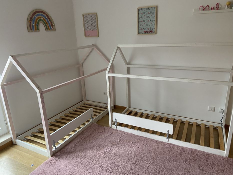 Duas camas Montessori