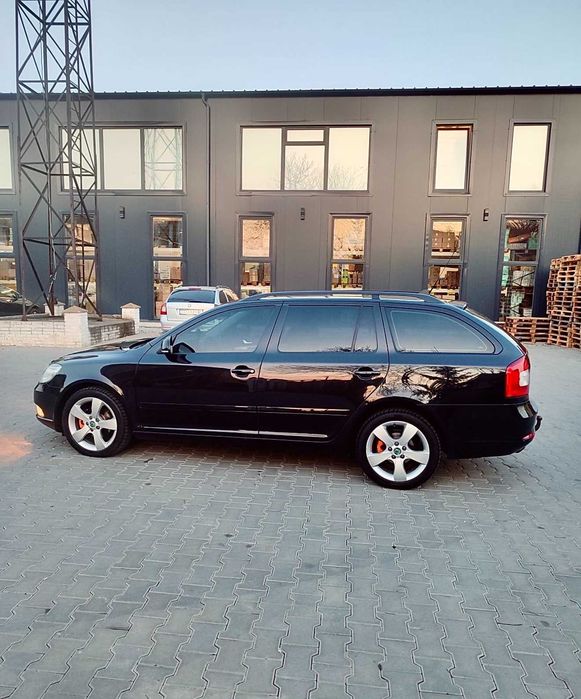 Wynajem samochodu Wynajem аut Wypożyczalnia doba tydzień wypożyczenie