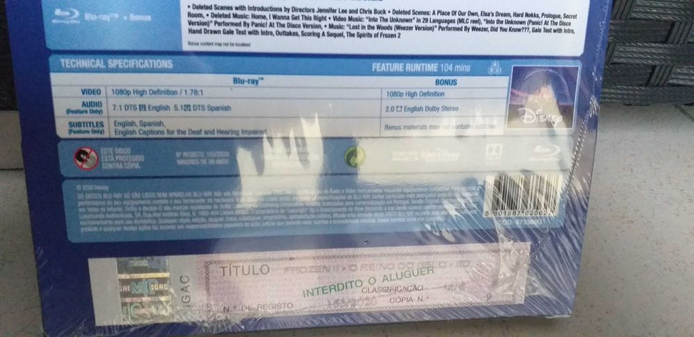 Frozen 2 II em Blu ray- caixa metálica novo e selado