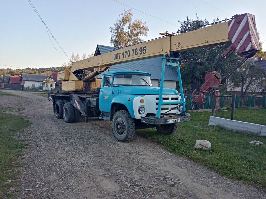 Зіл-133 ГЯ. Автокран.