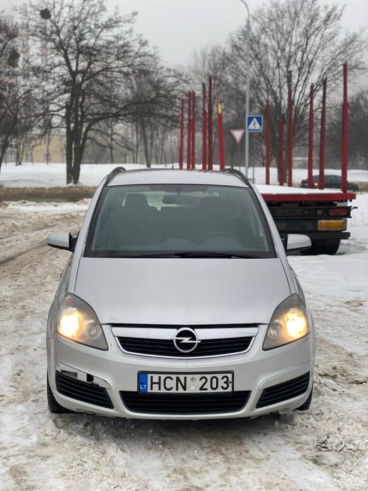 Opel Zafira 2007р 1,9tdi 7 місць механіка 6 ступка в ідеальному стані