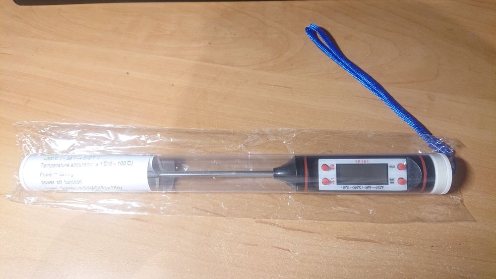 Elektroniczny termomometr z sondą