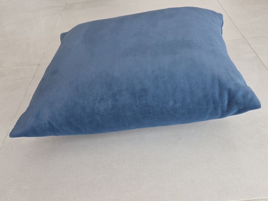 Poduszka dekoracyjna, twarda, gruba, 45x45cm