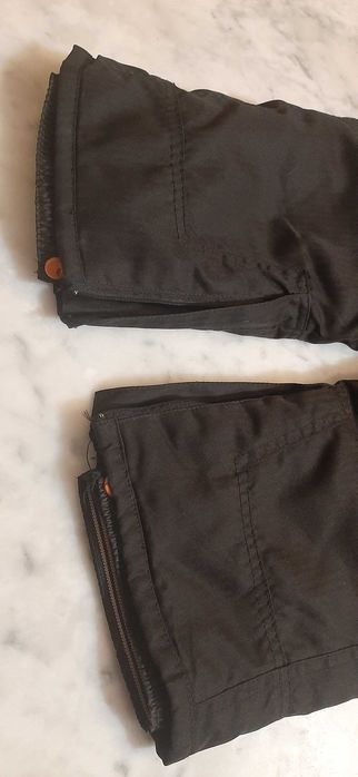 Reserved spodnie narciarskie r.104 Unisex.