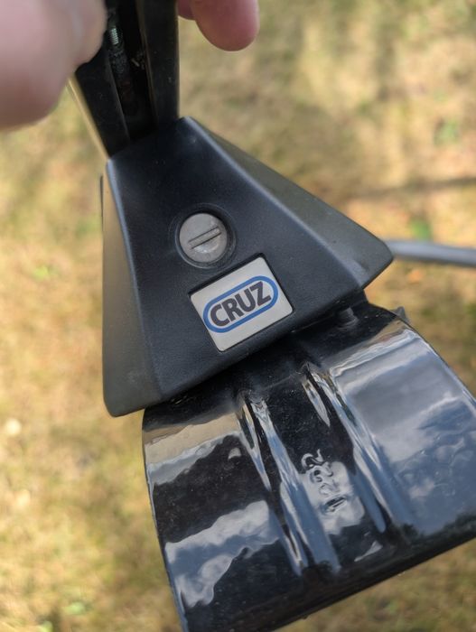 Bagaznik dachowy belki, poprzeczki firmy Cruz Ford Mondeo Mk 4