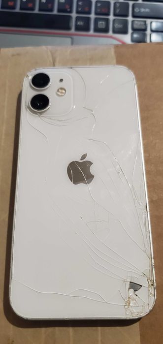 Apple iPhone 12 mini, 64Gb, iCloud чистий, СІМ unlock пошкоджено екран