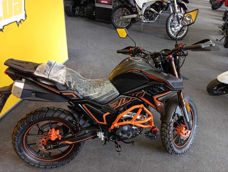 Мотоцикл SPARK SP300T-2