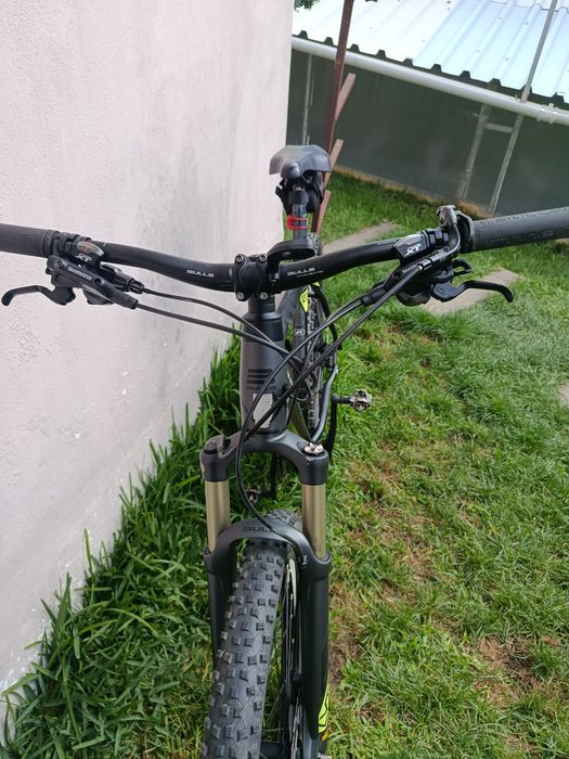 Vendo bicicleta de montanha está Nova