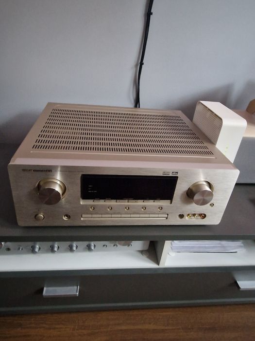 Amplituner Marantz  SR5200
