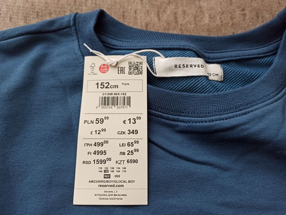 Bluza Reserved 152