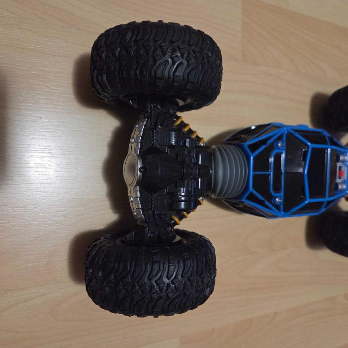 Машинка на радіокеруванні трюкова Limo Toy.