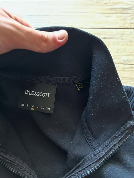 Кофта, олимпийка Lyle & Scott