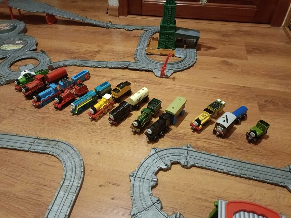 Tory kolejkowo ciuchcie