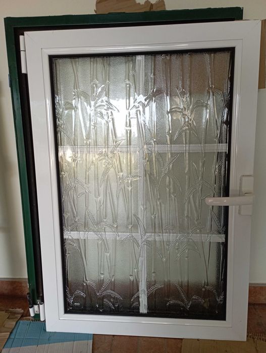 Janelas Alumínio, Cor Branca. Vidro duplo - Desde 40 € a 140€