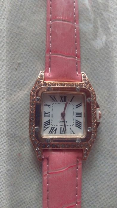 Śliczny nowy zegarek