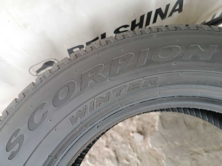 Зимові шини 225/65 R17 Pirelli scorpion winter	21рік