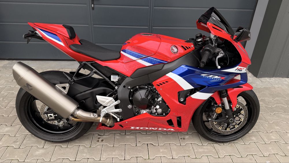 Мотоцикл HONDA CBR 1000 RR-R Fireblade