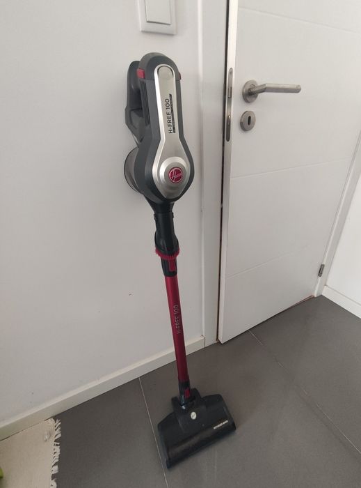 Aspirador vertical Hoover