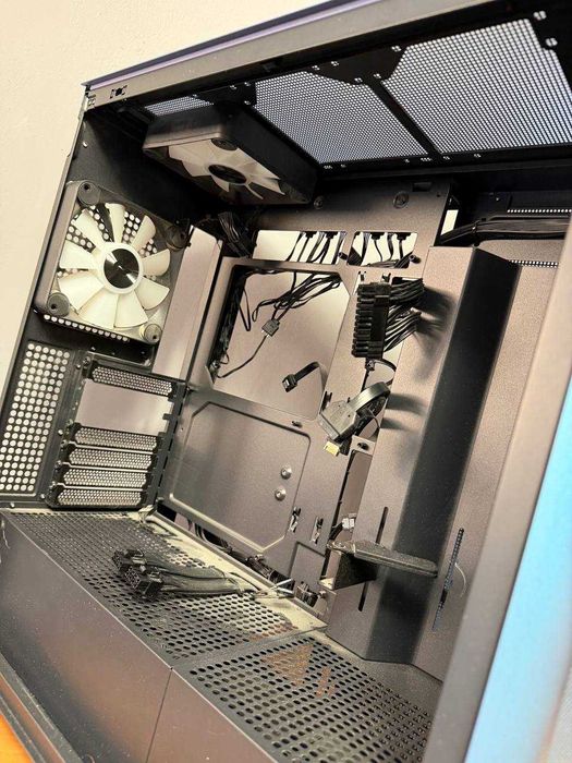 Корпус APNX Creator C1-R Chroma Flair ATX 5x ARGB fan + HUB KLAVAcomp