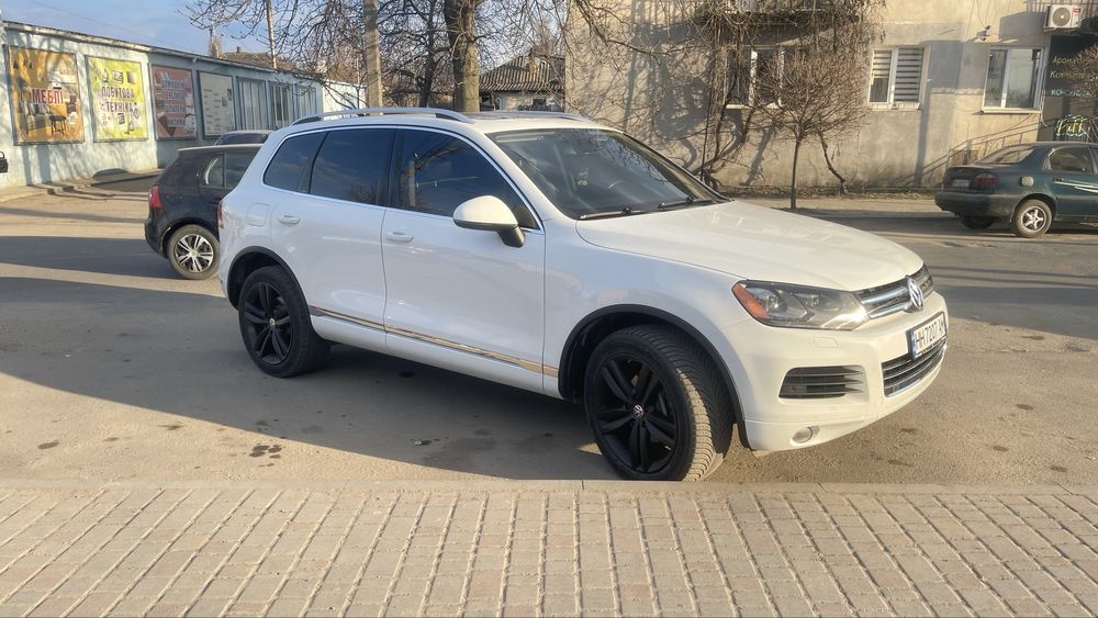 Volkswagen Touareg
