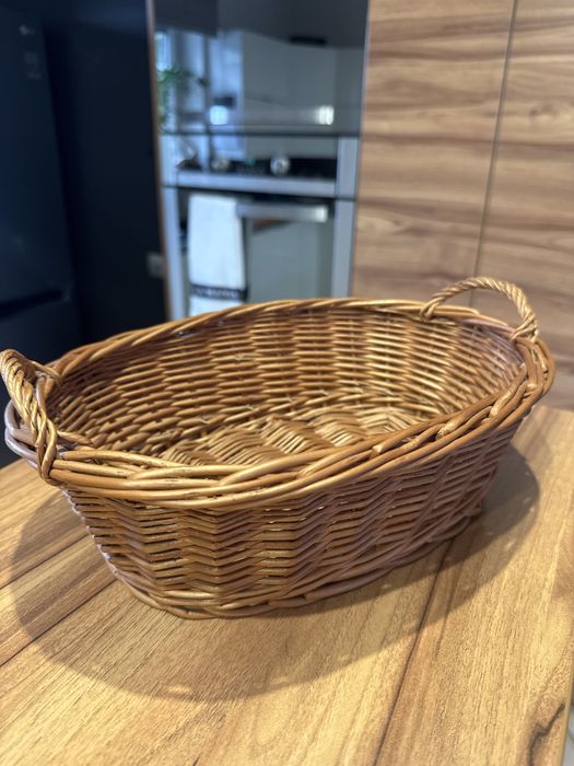 Koszyk koszyxzek chlebak wiklina mały