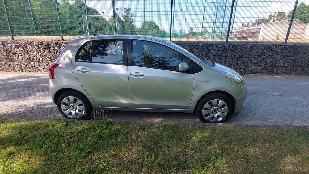 Toyota Yaris VVT-i
