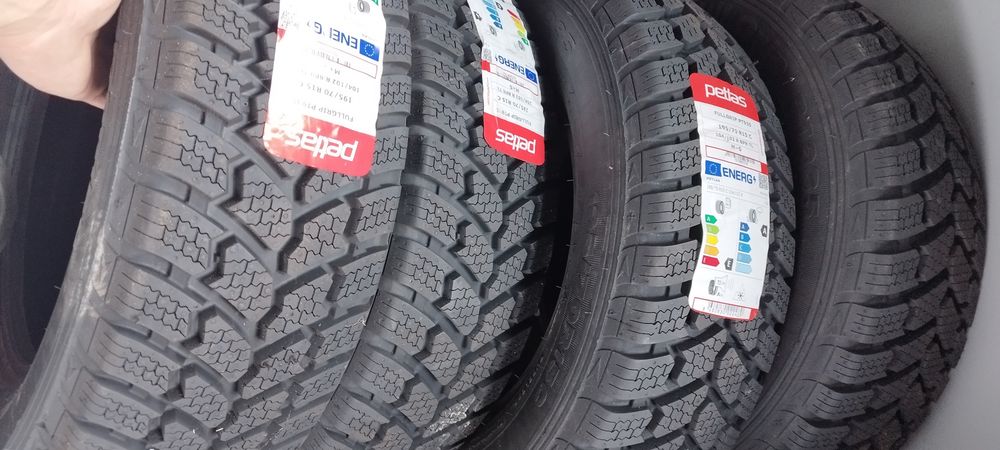 4x PETLAS FULLGRIP PT935 195/70R15C 104 R
