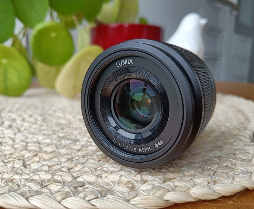 Panasonic Lumix G 25mm f/1.7 ASPH