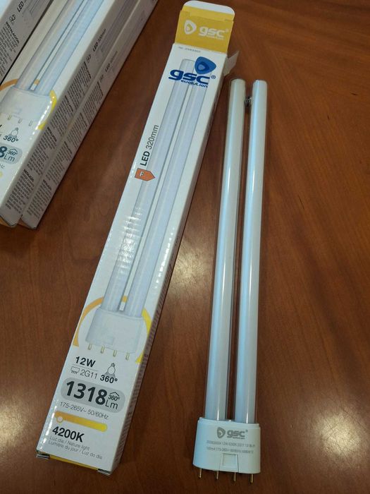 Lâmpada LED PL 12W 2G11 4200K