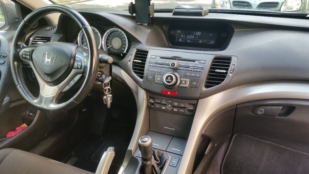 Montaż Radia 2 din Wideorejestrator Kamery Samochodowe Mapy Lexus Daci