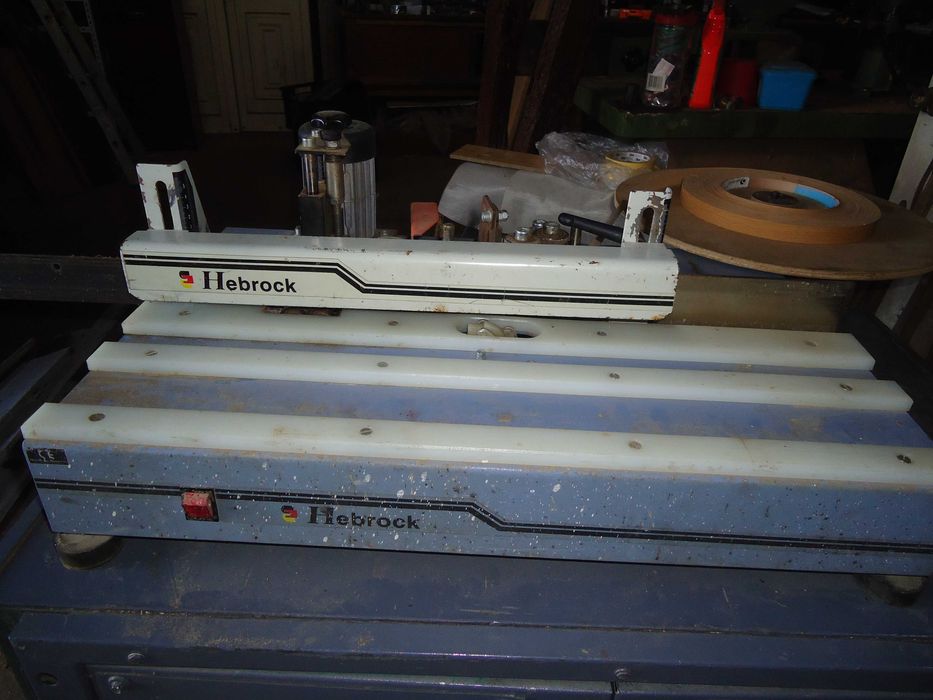 Maquina de folhear cantos em madeira