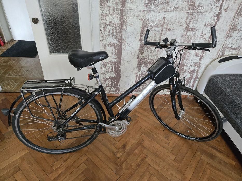 Німецький алюмінієвий велосипед ALU Trekking 28" (Shimano/Zoom)