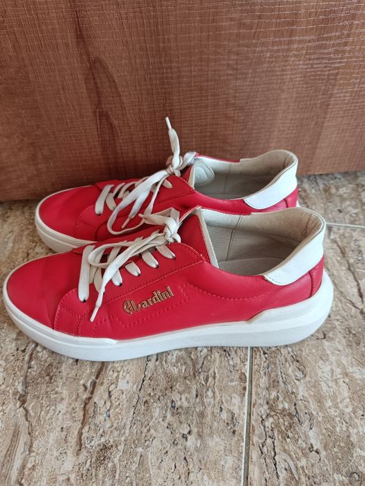 Кросівки шкіряні червоні розмір 40 alardini