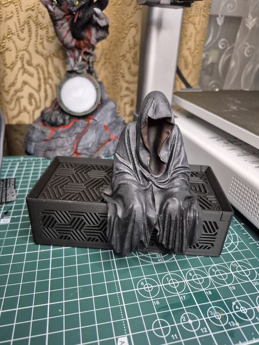 Тайник-Заначка якого охороняє Чорний монах