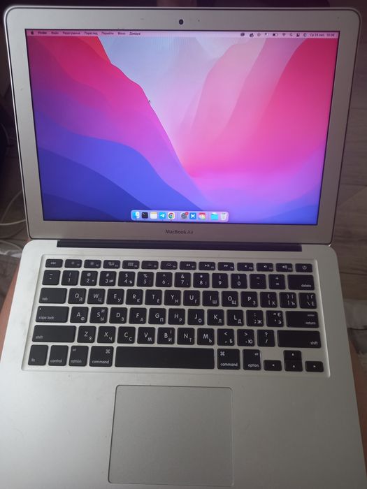 Ноутбук macbook air 2017