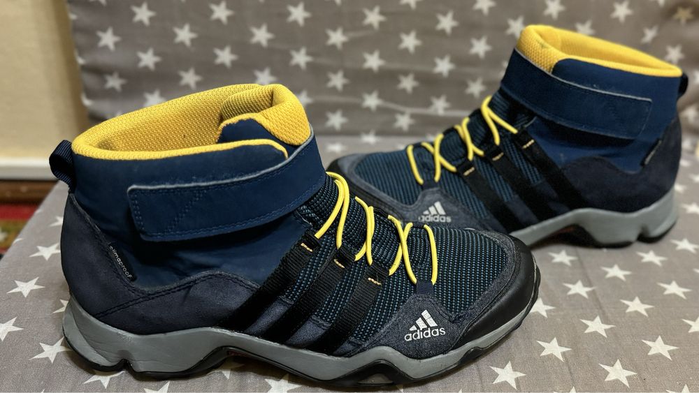 женские фирменные ботинки adidas оригинал