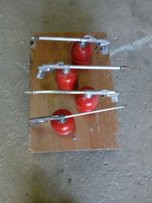 Lote de quatro pistolas de ar comprimido