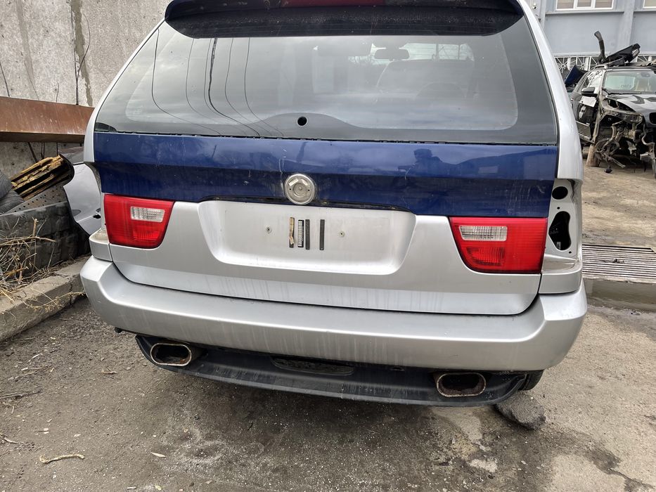 Верхняя крышка багажника BMW X5 E53 нижняя Ляда верхня БМВ Х5 Е53 скло