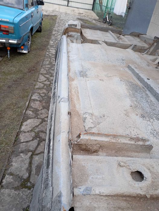 Продам кузов 2107 в рідні фарбі в гарному стані