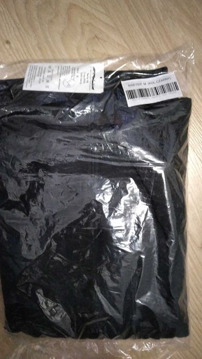 Sweter WS czarny nowy roz. M