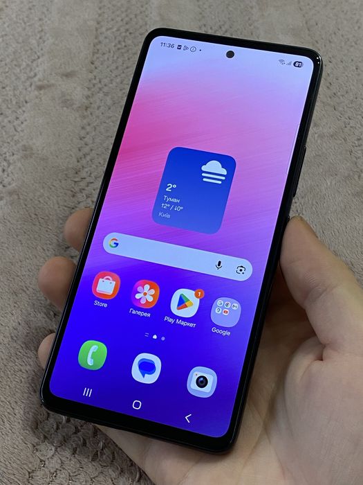 Шустрий Телефон Samsung A53 5g 6/128gb Android 15
