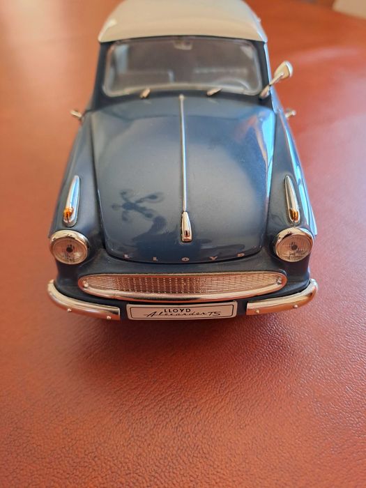 miniatura revell - lloyd Alexander TS - negociavel