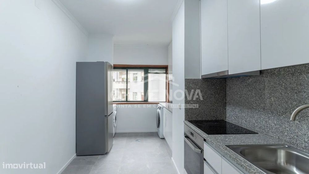 Apartamento T2 nas Devesas-MAD/02188/MH — Santa Marinha E São Pedro Da Afurada, Porto