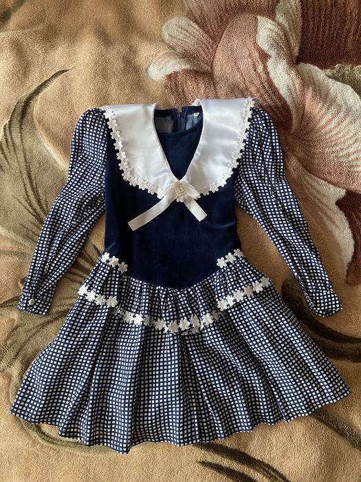 Плаття для дівчинки р. 128