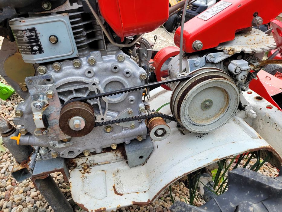 Dzik iseki Yanmar L100 Diesel z pługiem obrotowym Polecam!!!